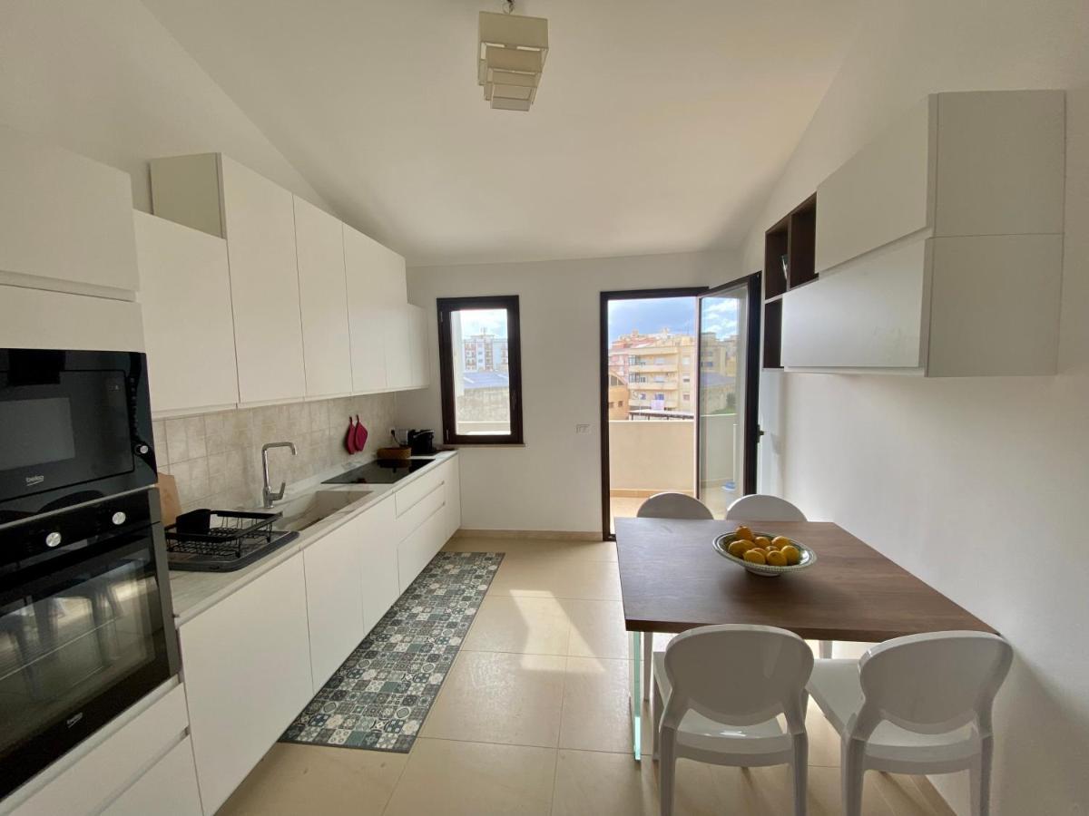 Penthouse Le Isole Apartment Марсала Екстериор снимка